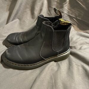 Dr. Martens 2976 J Gaucho Kids  Wildhorse Lamper Chelsea Boots Black
